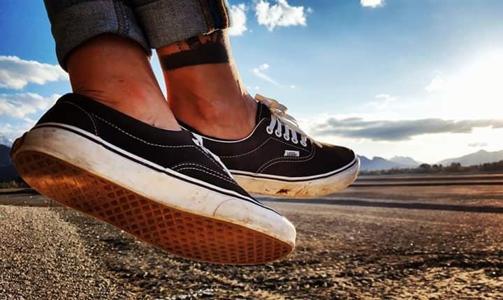 Vans Authentic - gambar 1